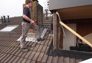 Hoe wordt er een dakkapel geplaatst P5070352